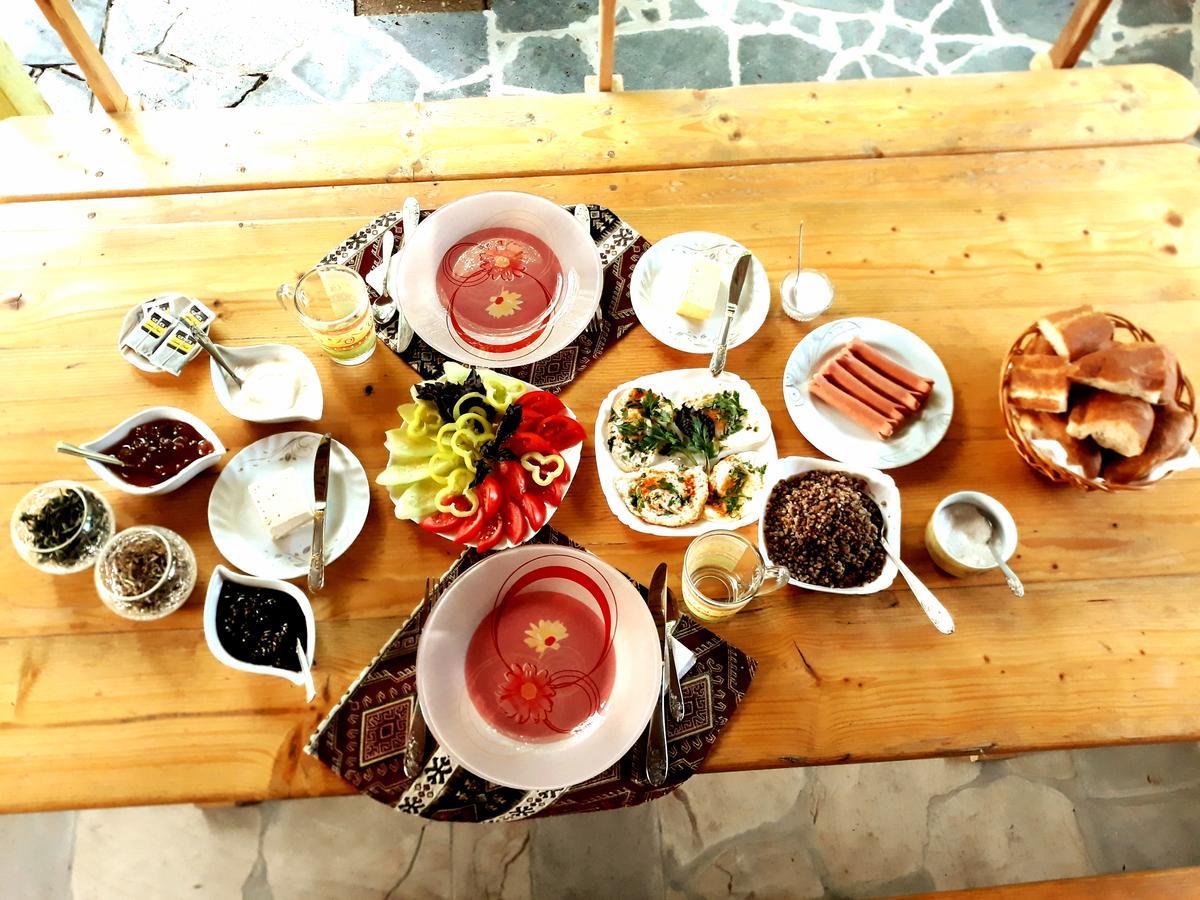 Guest House Nataly Yeghegnadzor Esterno foto