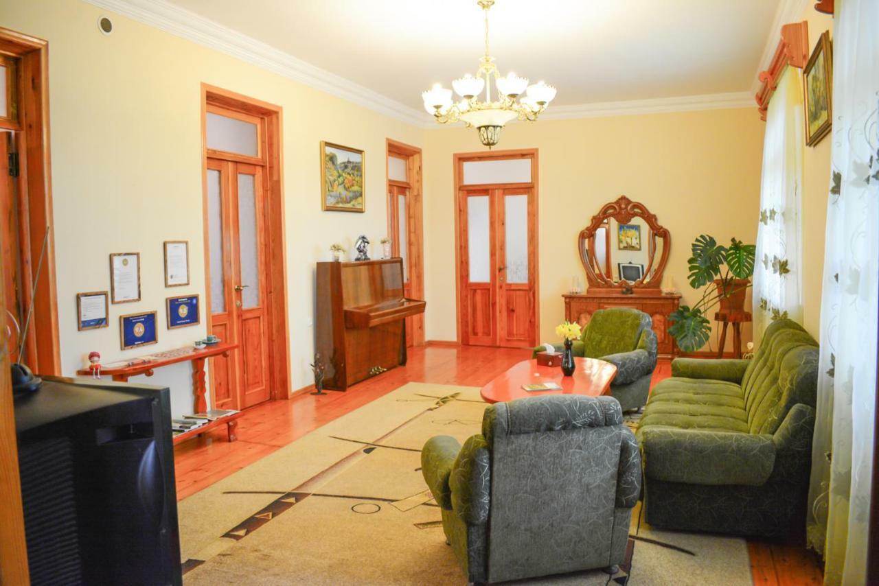 Guest House Nataly Yeghegnadzor Esterno foto
