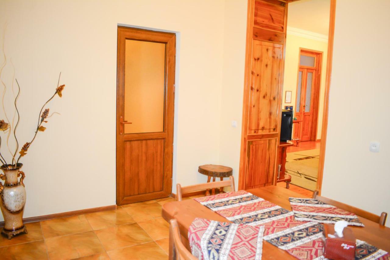 Guest House Nataly Yeghegnadzor Esterno foto